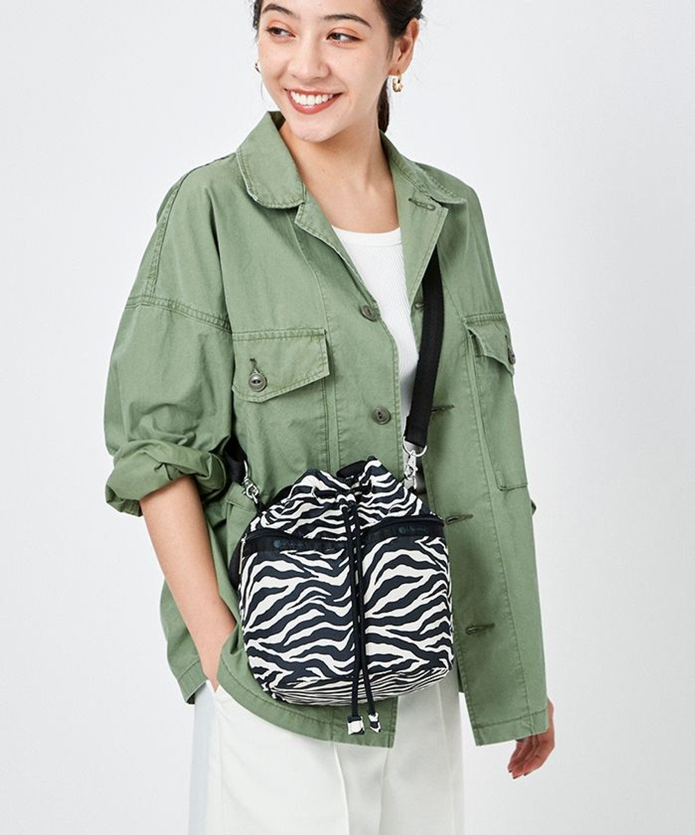 DRAWSTRING BUCKET BAG/グランツゼブラ / LeSportsac | ファッション