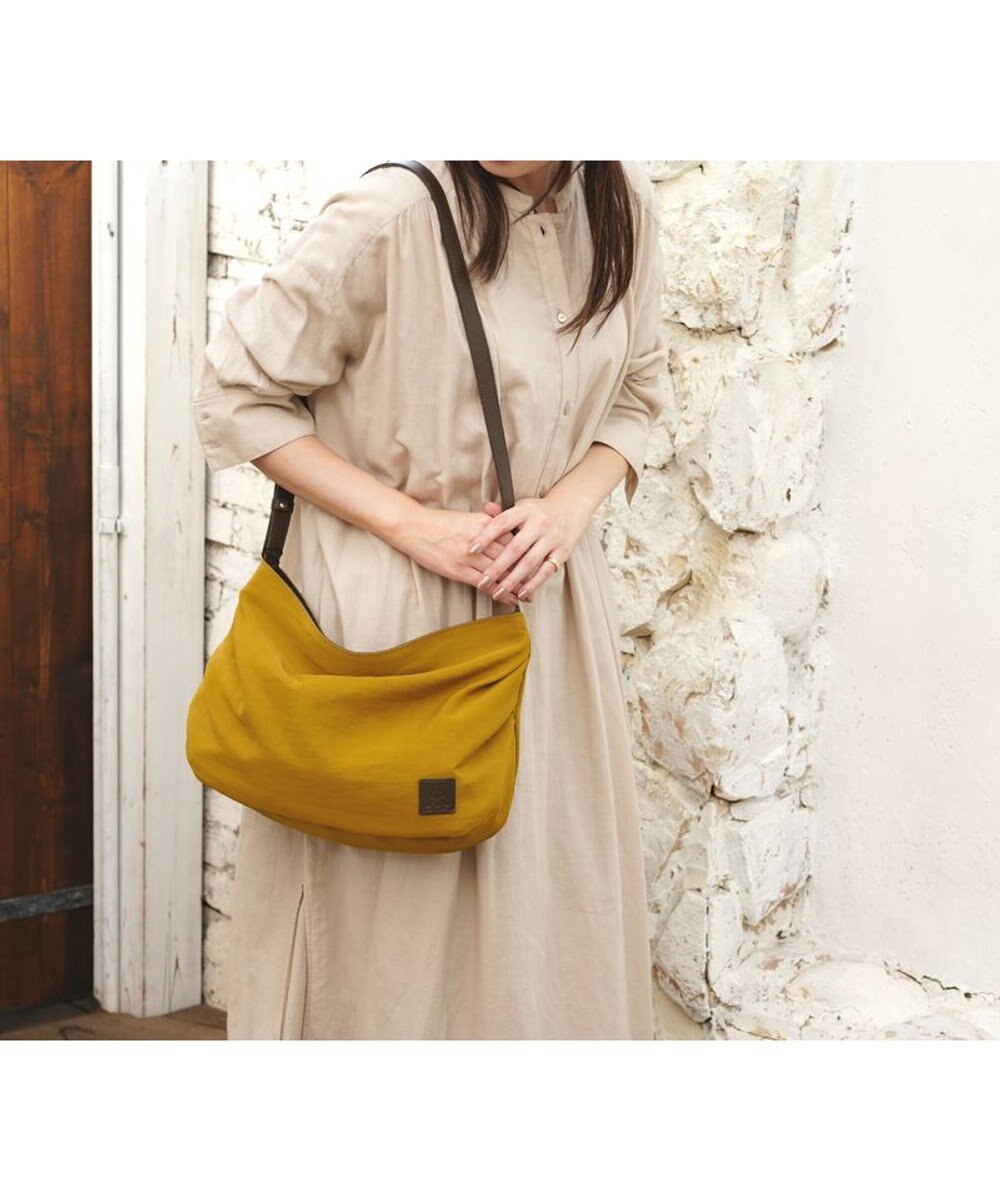 Regalo Felice 【超軽量 / 丸めてしまえてサブバッグにも使える】ショルダー / REGALO 