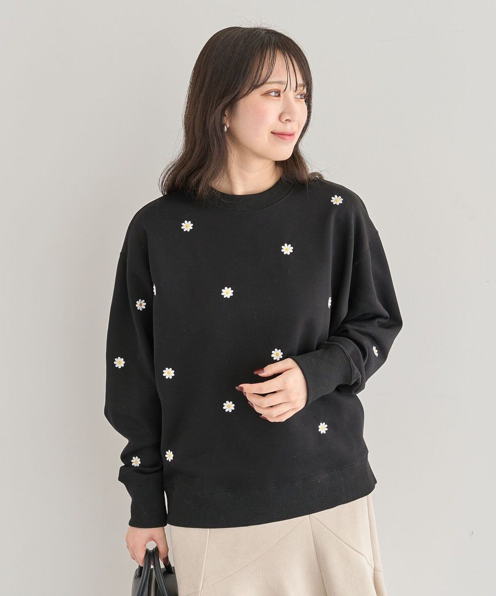 Green Parks ・ｓｗｉｎｇ　ｂｙ　デイジー刺繍スウェット 