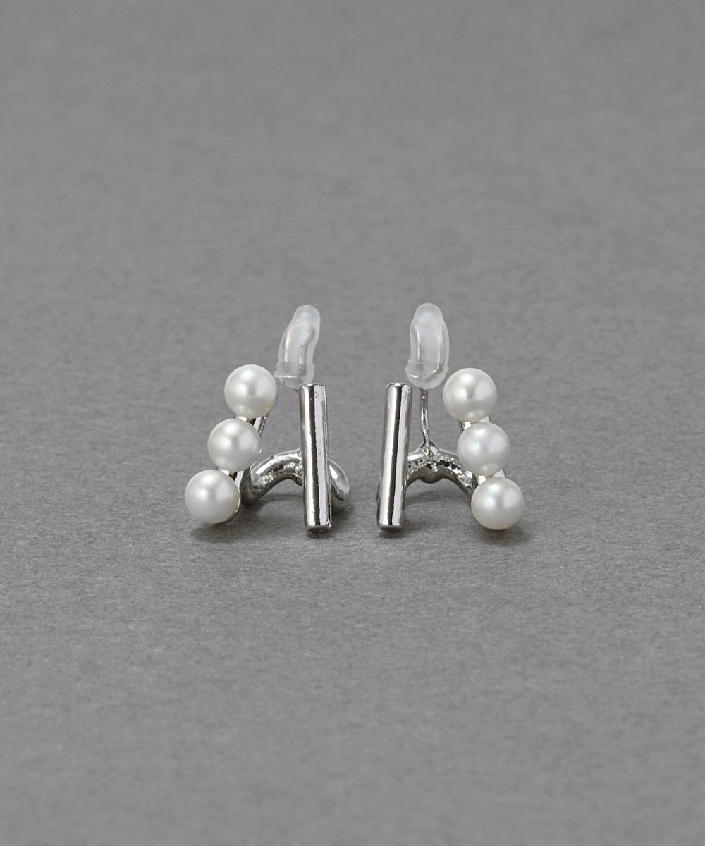 Phoebe 【痛くないシリーズ/金属アレルギー対応】ダブルデコレイトパールライトフィットイヤリング　シルバー 