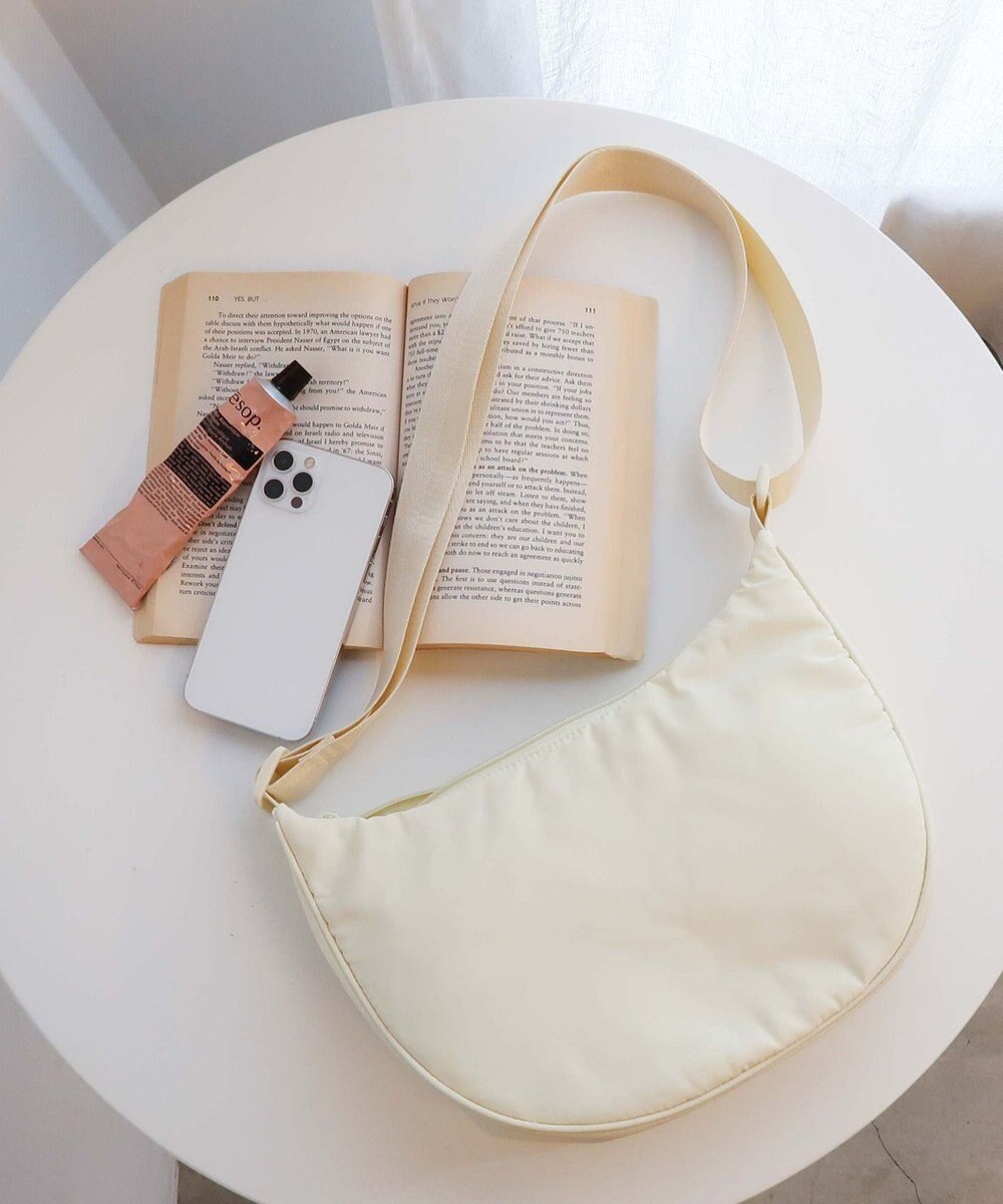 WEGO カラーハーフムーンショルダー 