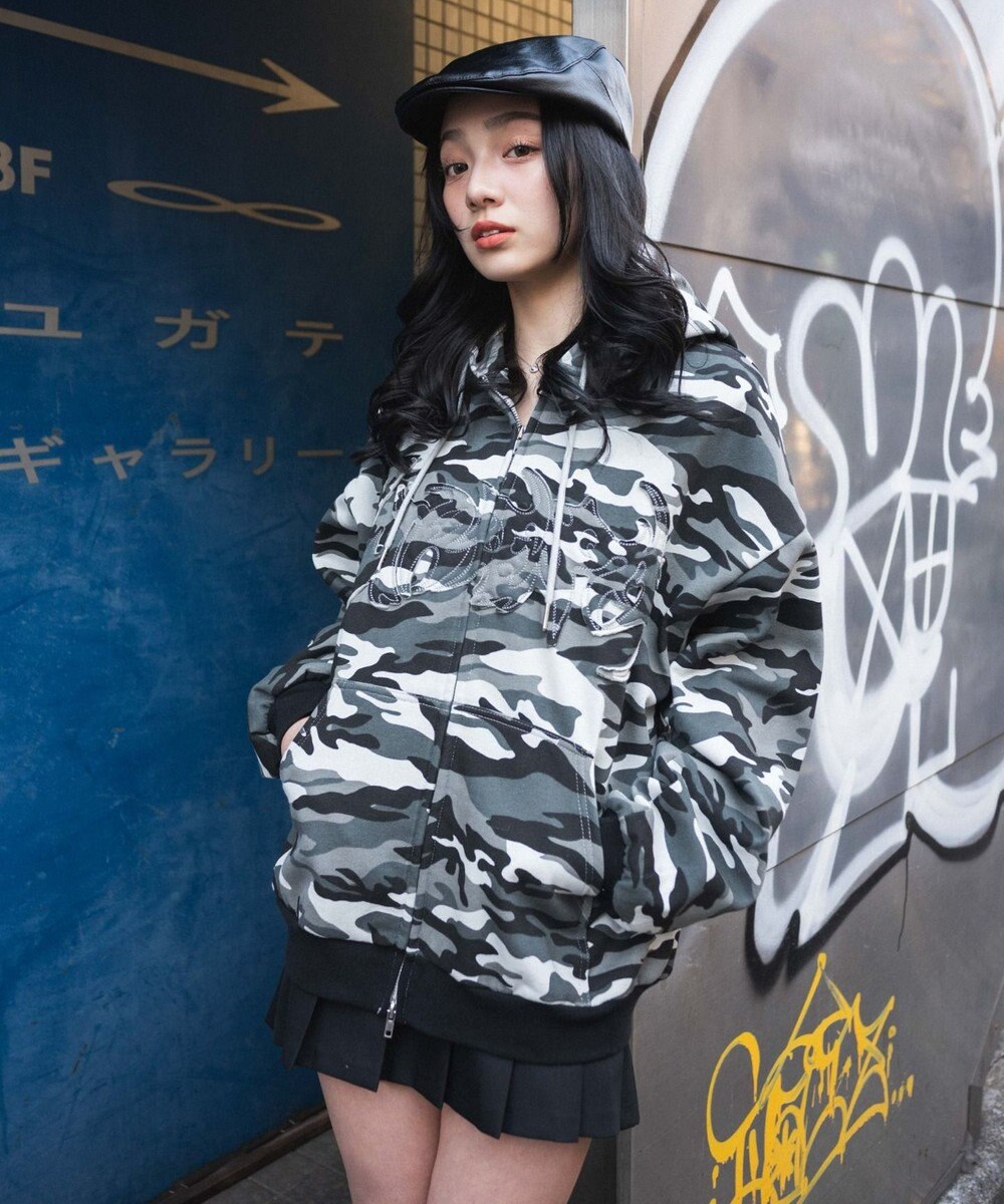 WEGO 【ユニセックス着用ITEM/MLサイズ展開】カモフラグラフィックZIPパーカー 