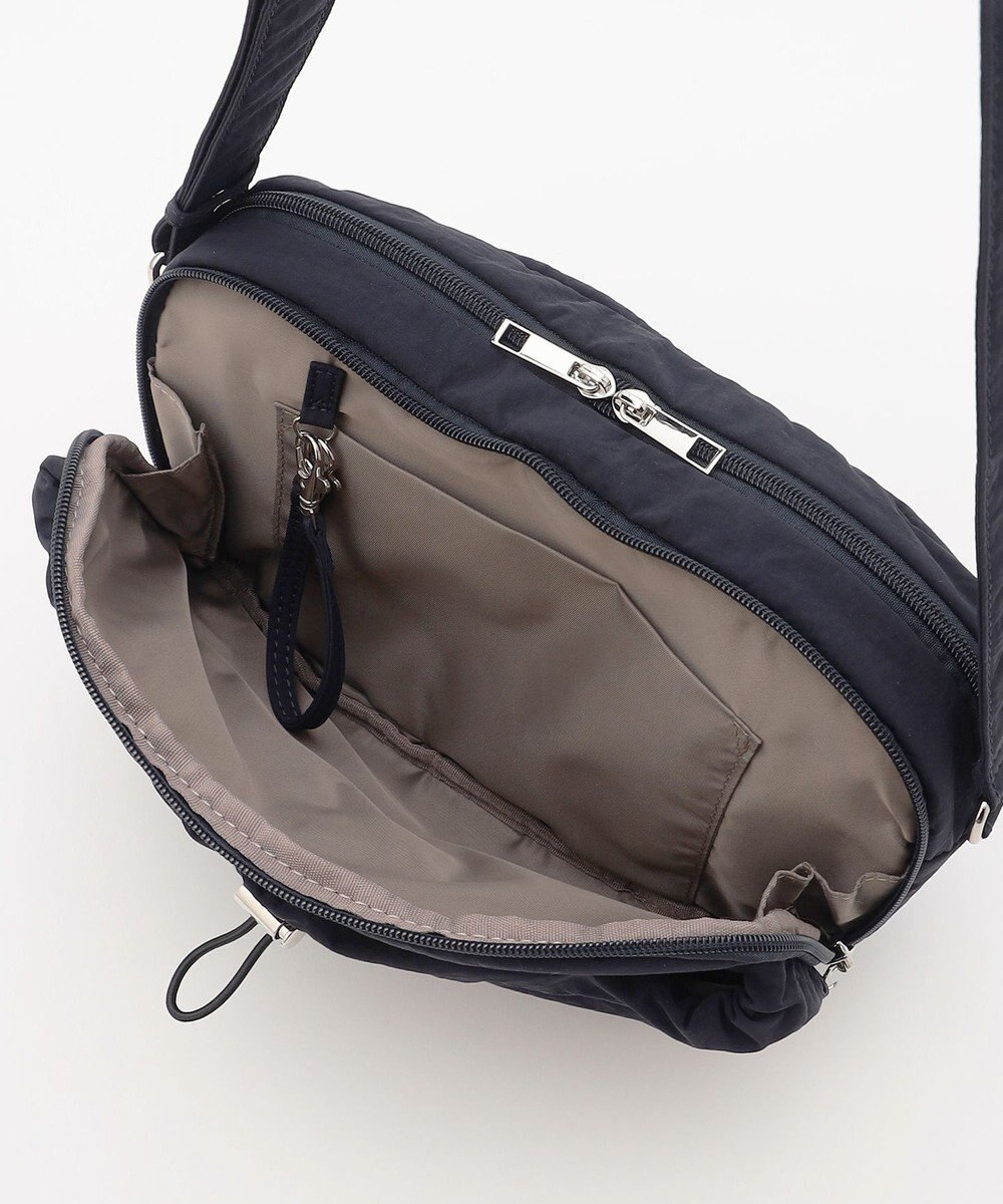 LA BAGAGERIE 【MONICA】クリンクルナイロン　ドロストショルダーバッグ 