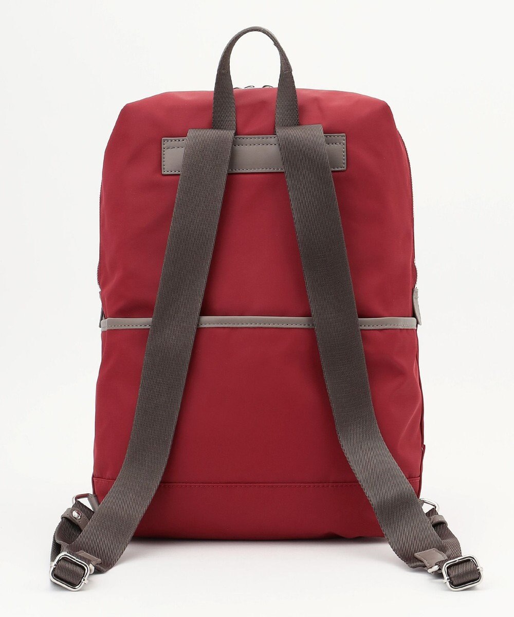 Y'SACCS ナイロン×リサイクルレザー　コンビマルチリュック 