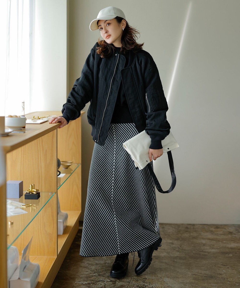 ICB ミルドウール ストライプ柄ニットスカート 