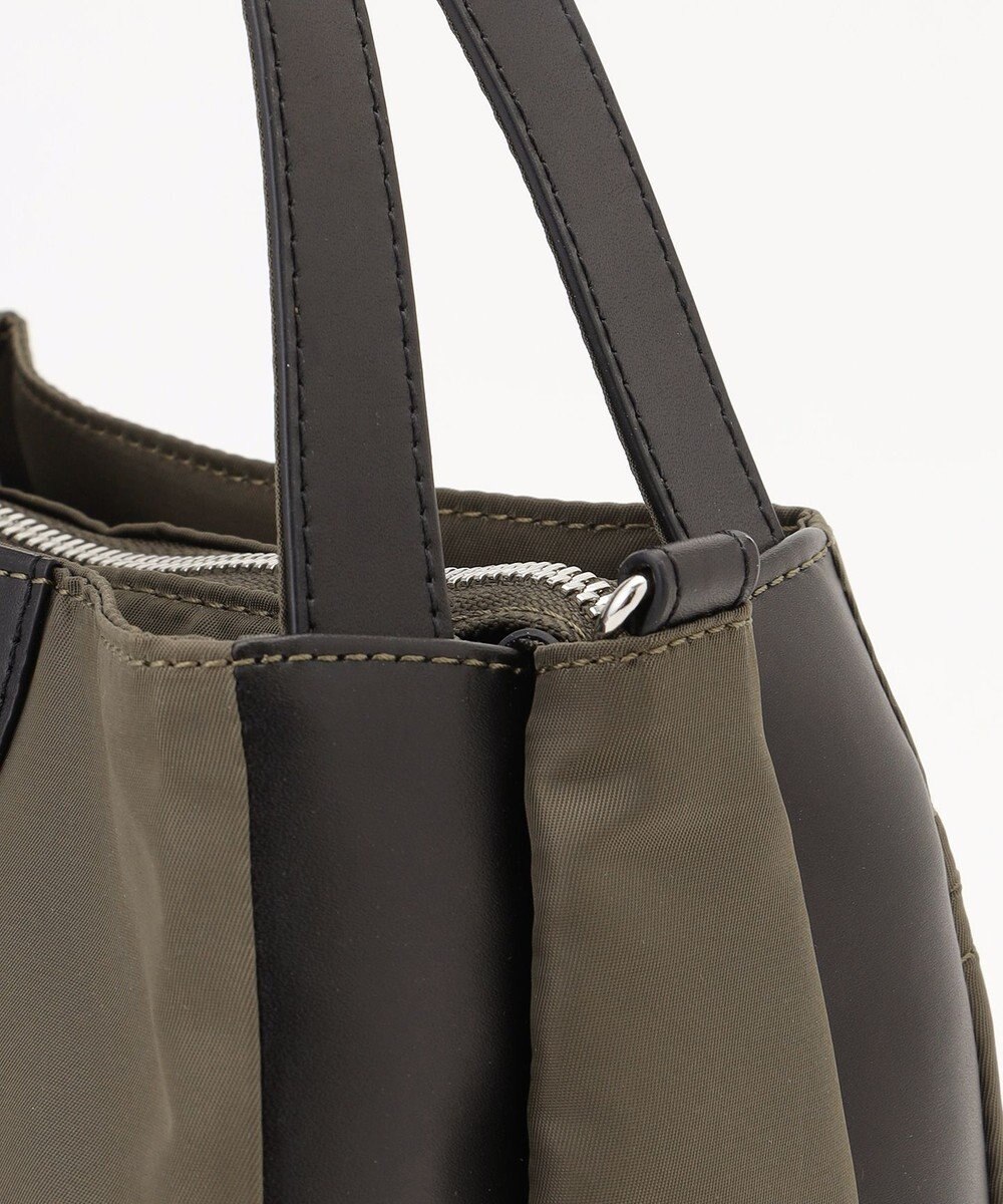 Y'SACCS スクエアすっきりトート SSサイズ 