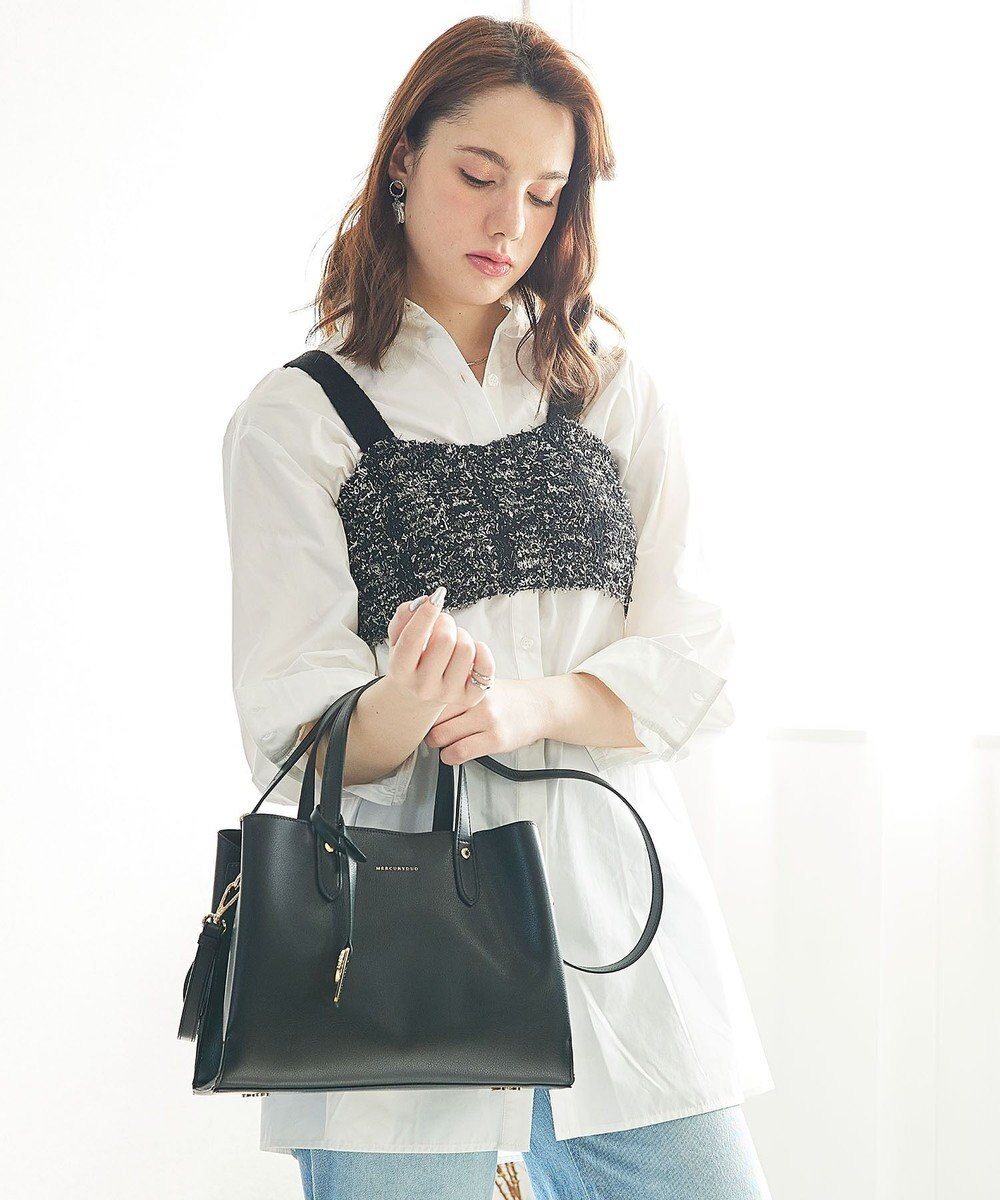 style code 【MERCURYDUO/マーキュリーデュオ】両アオリポケットサイド配色大開き開口 超軽量ハンドバッグ キーチャーム付 