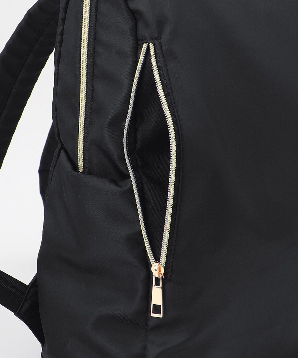 ANY 【PC・A4サイズ収納可】スクエアマルチポケットリュック 