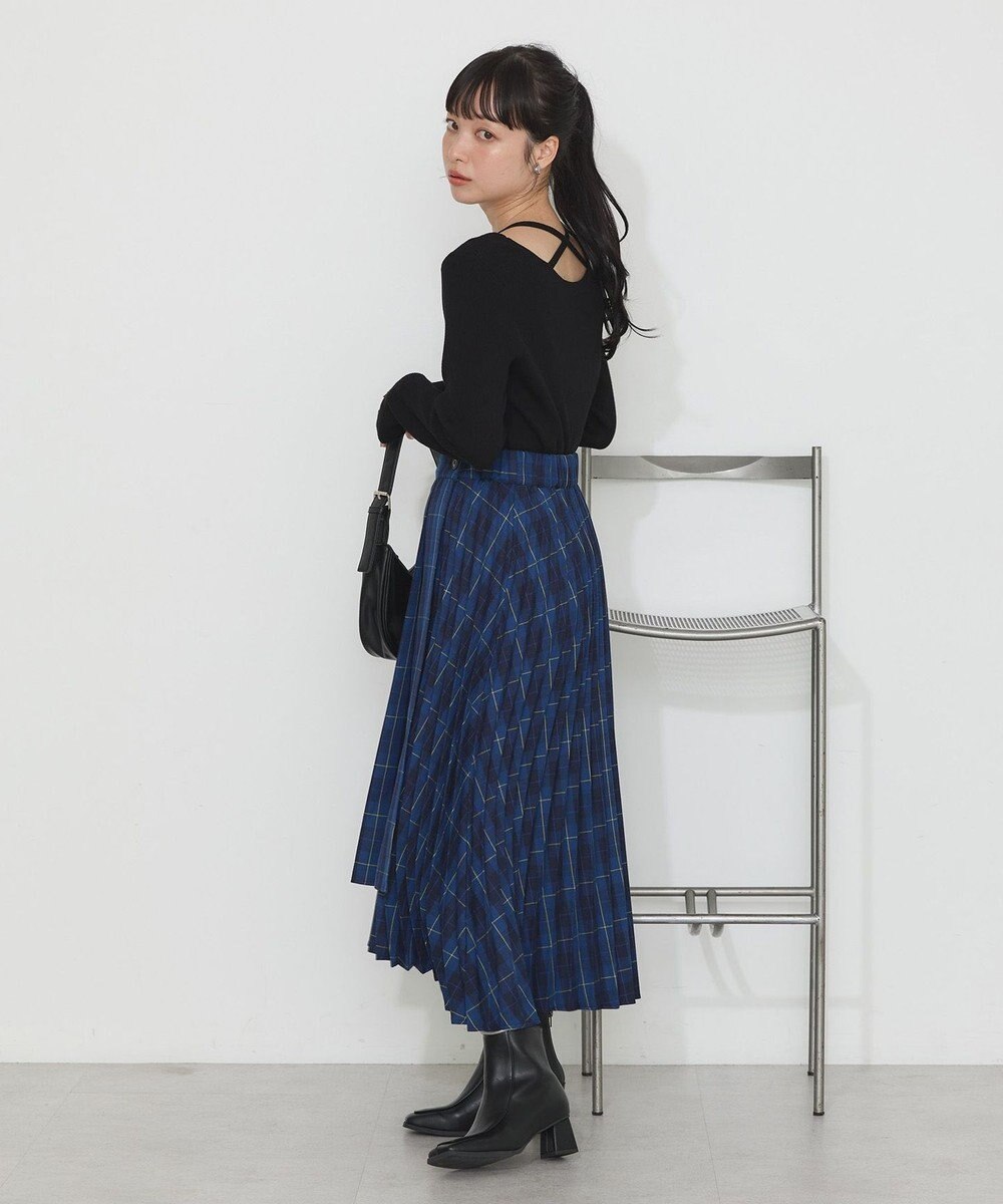 earth music&ecology ホルターネックプルオーバー 