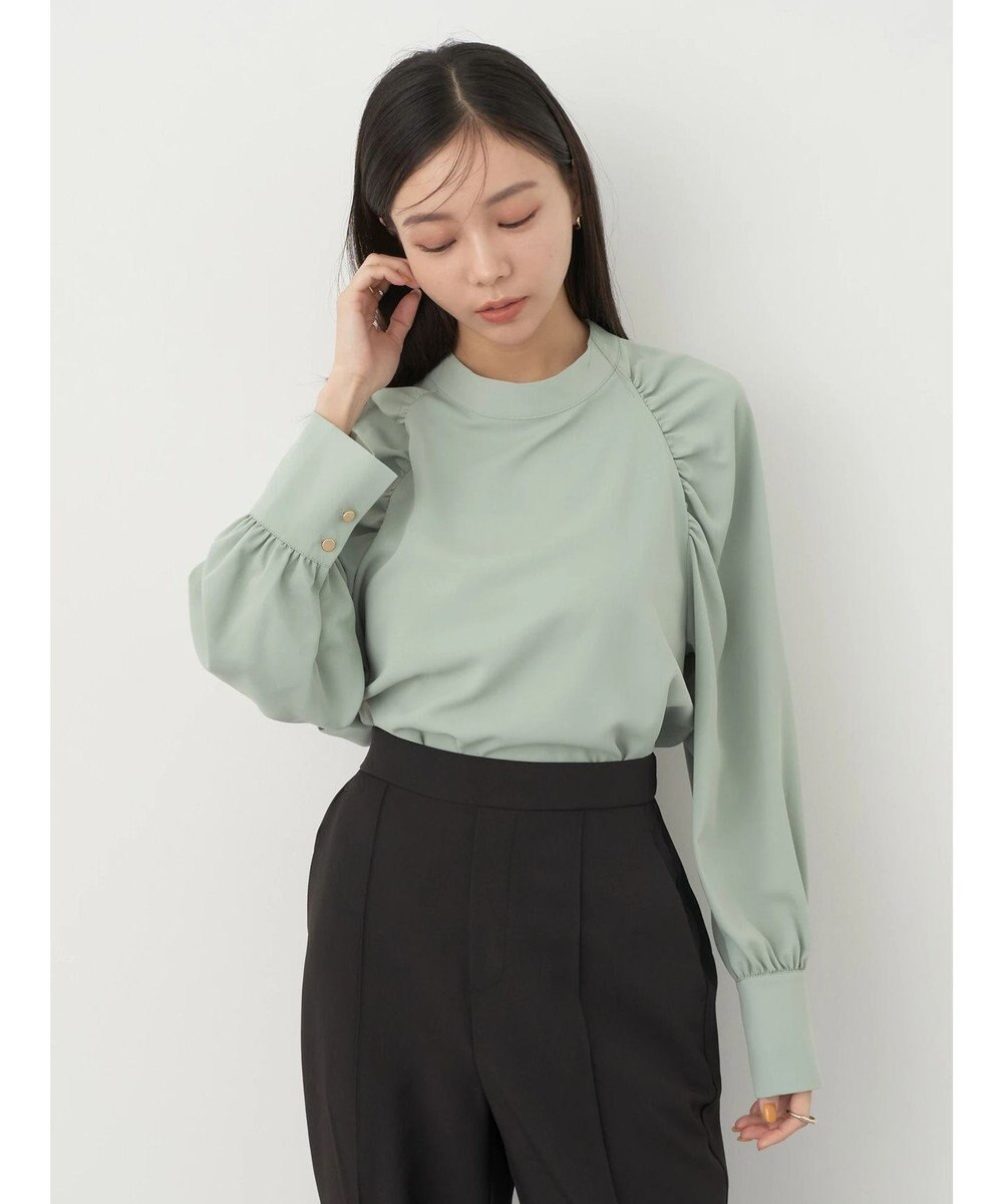 earth music&ecology ラグランギャザースリーブブラウス 