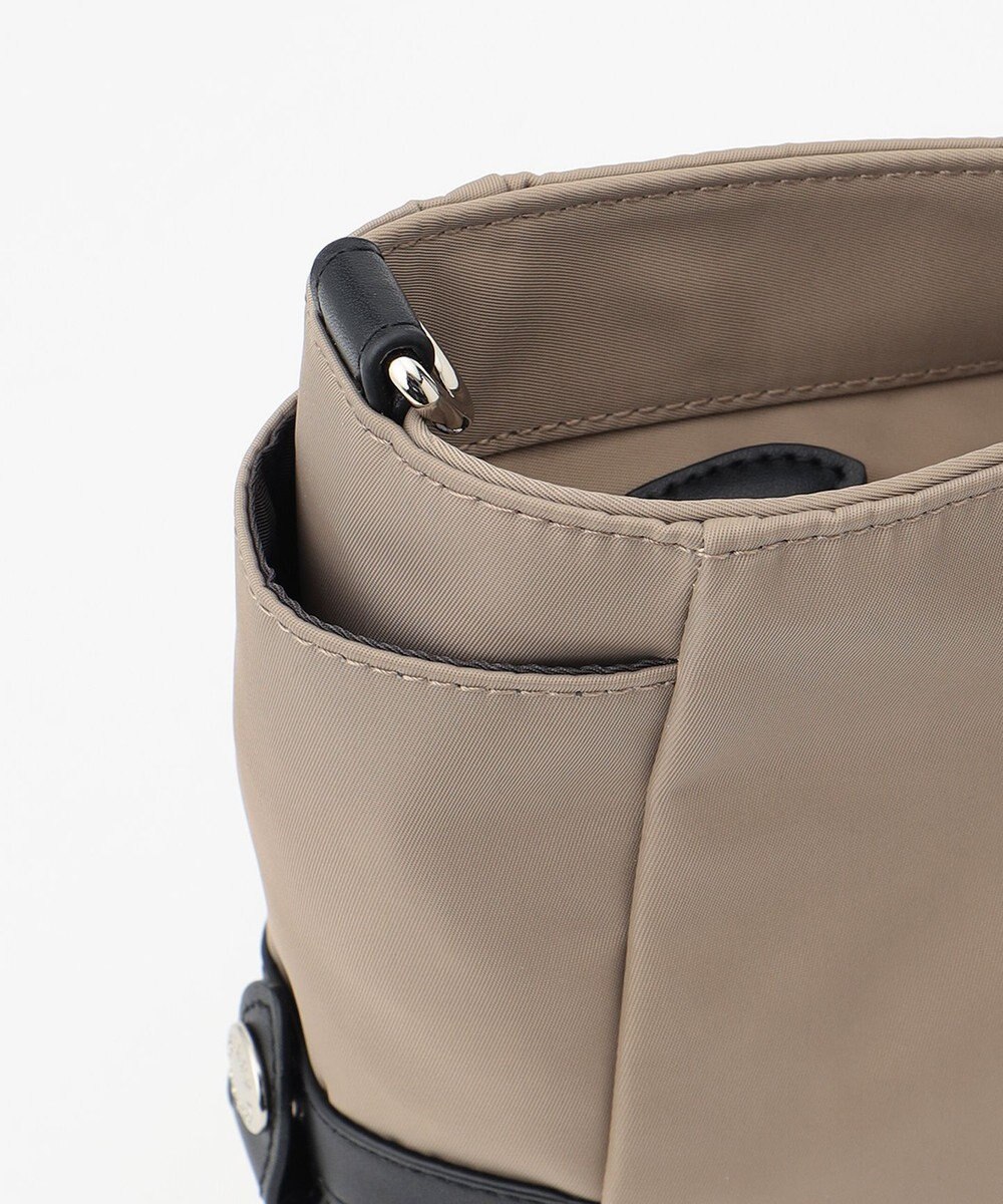 Y'SACCS ナイロン×リサイクルレザー　ホック2WAYトート　Sサイズ 