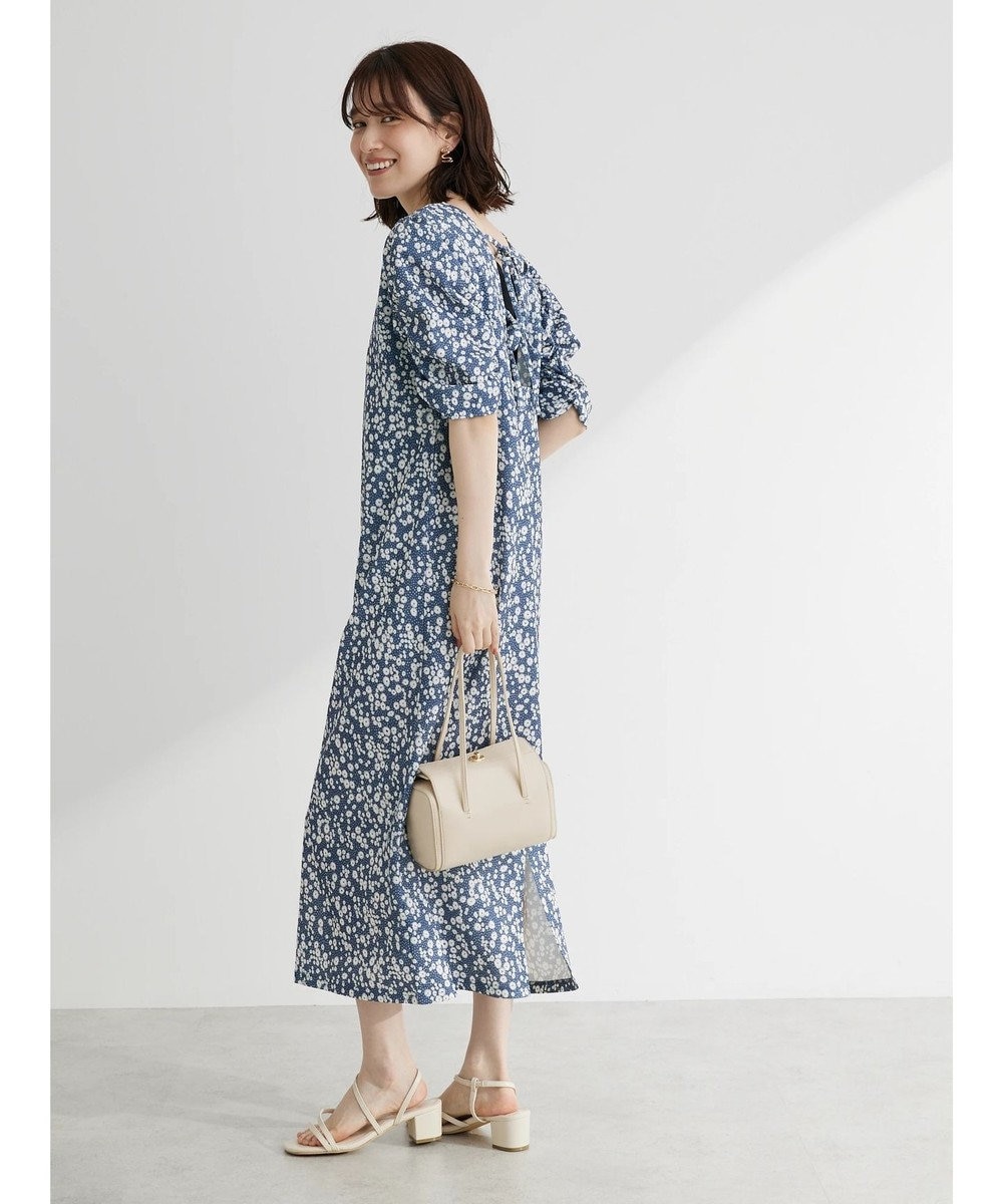 Green Parks ・ＲＡＹ　ＣＡＳＳＩＮ　フラワーｐｔナローワンピース 