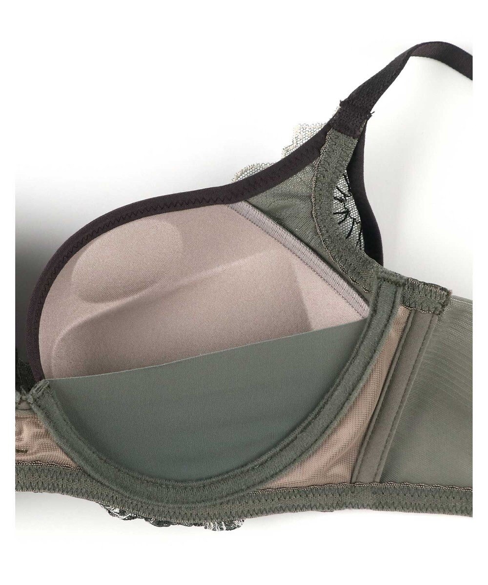 AMPHI ノンワイヤーブラ 谷間をメイク カップがバストにフィット 【BRAGENIC ブラジェニック ぴたっとフィットタイプ】 BMI257 アンフィ／ワコール 