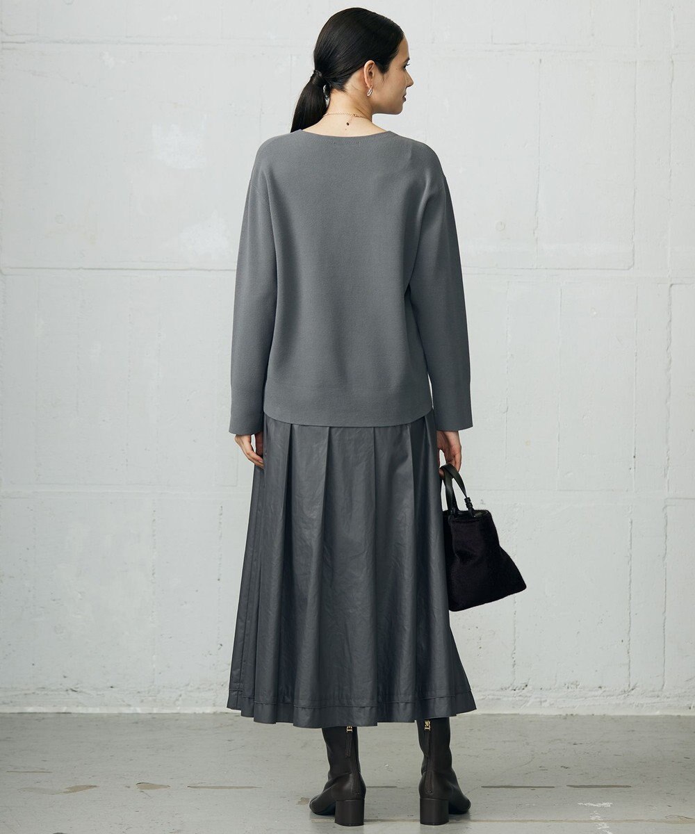 自由区 L 【カタログ掲載】レーヨンストレッチベーシックシルエット ニット 