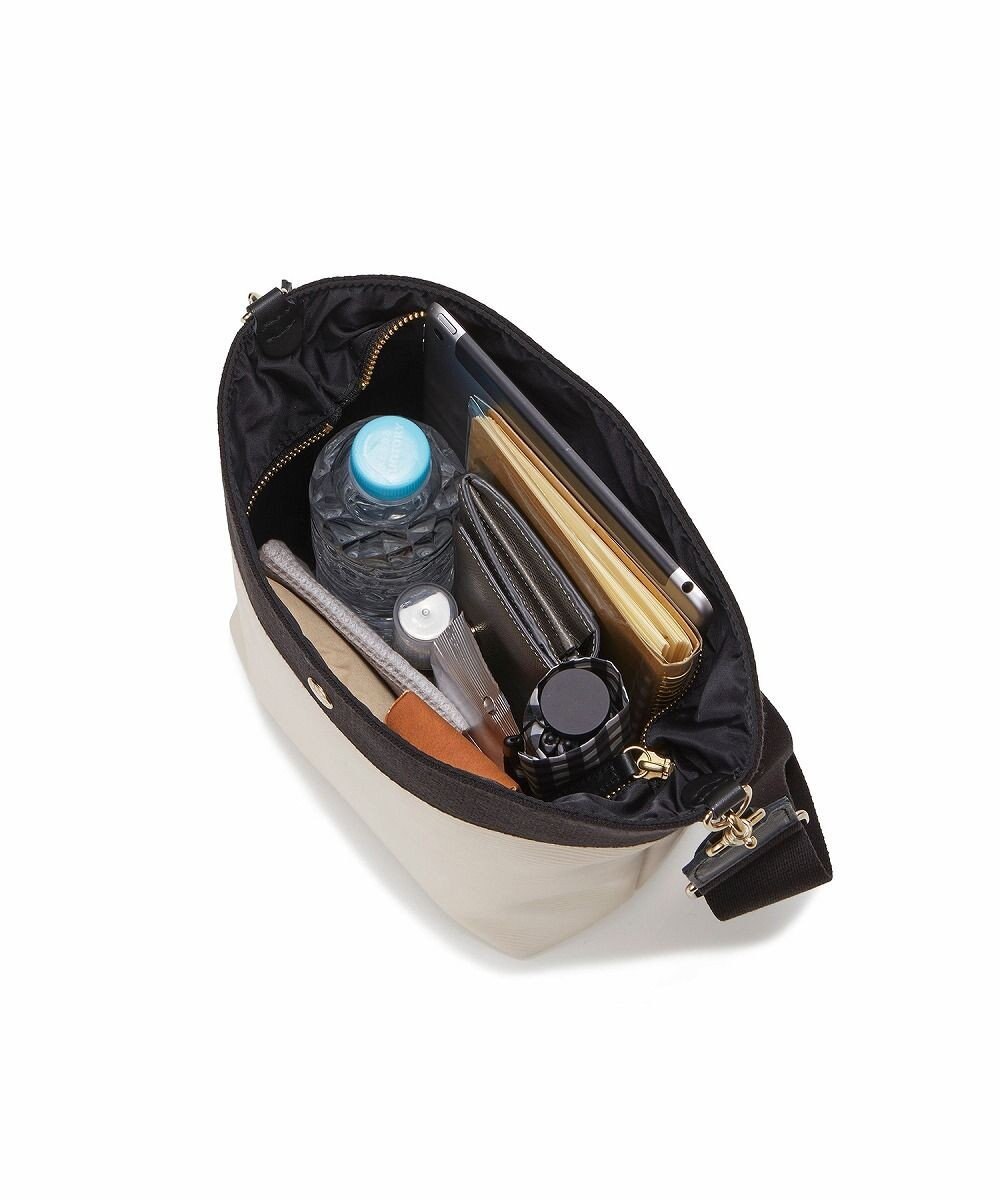 TOPKAPI 【Breath TOPKAPI】RIPPLE リプル ファスナー付 ショルダーバッグ 