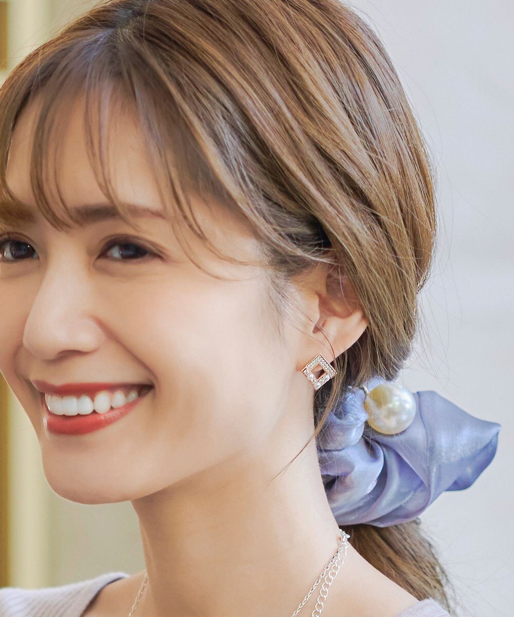 Tiaclasse 【金属アレルギー対応】スクエアストーン養殖パールピアス 