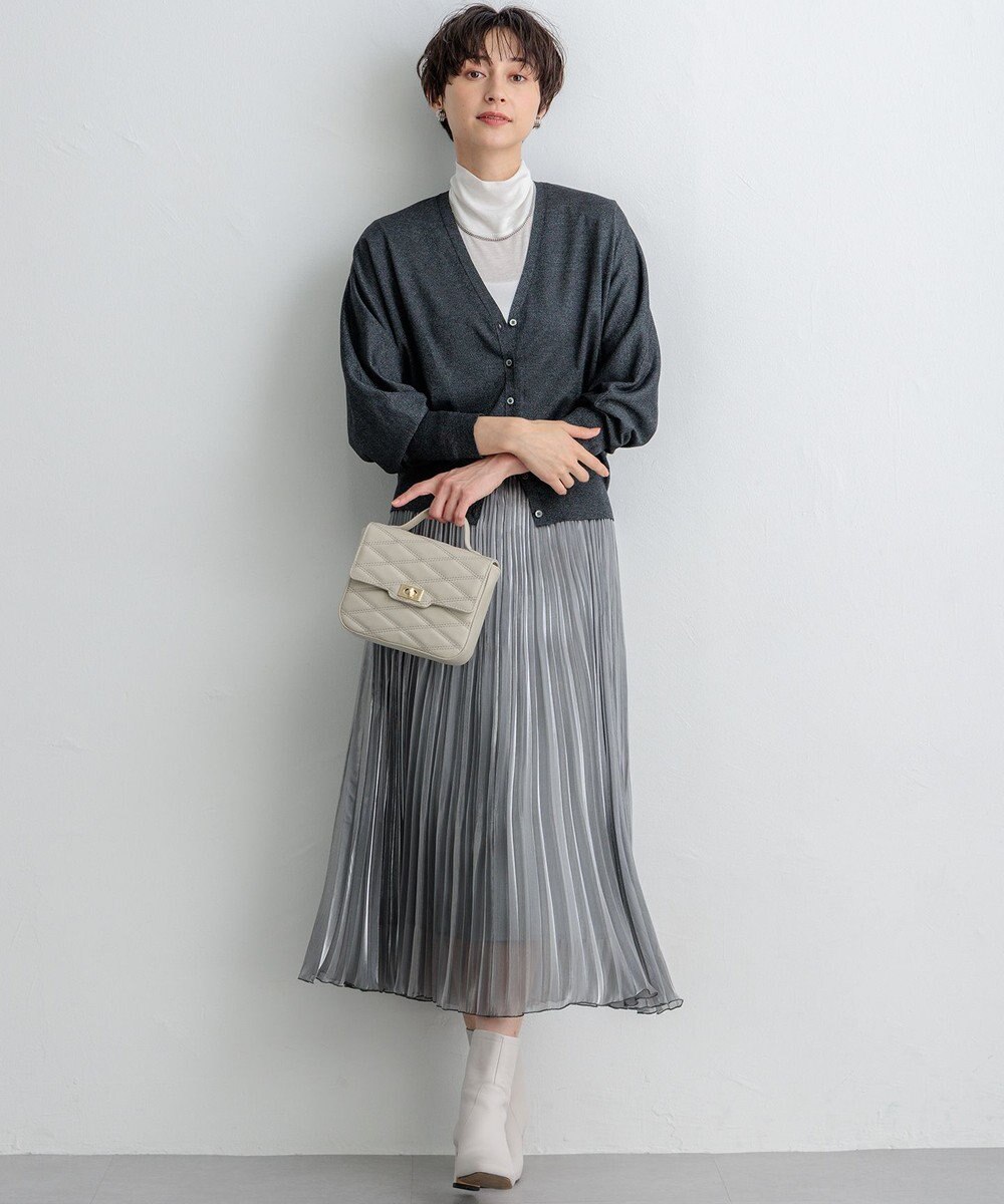 23区 シャイニー プリーツスカート 