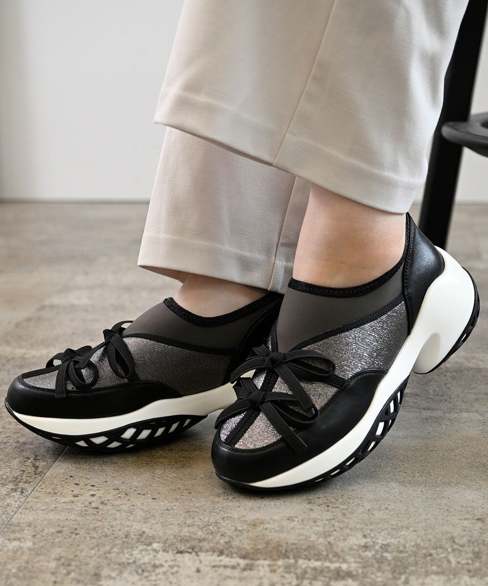 APOM ウォーターレジストプラットフォームリボンスニーカー 