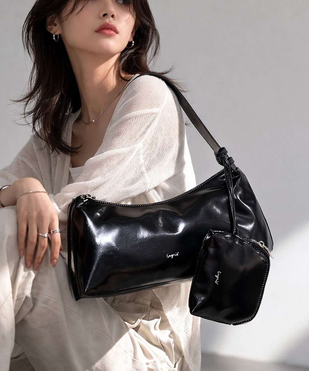style code 【Ungrid/アングリッド】　ポーチチャーム付　ワイドバックルベルト ワンハンドルショルダーバッグ 