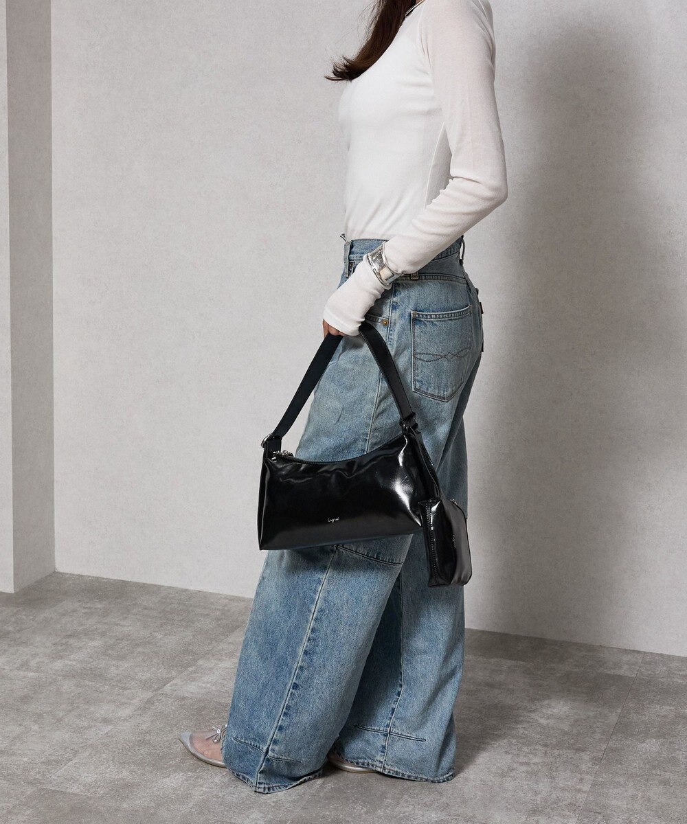 style code 【Ungrid/アングリッド】　ポーチチャーム付　ワイドバックルベルト ワンハンドルショルダーバッグ 