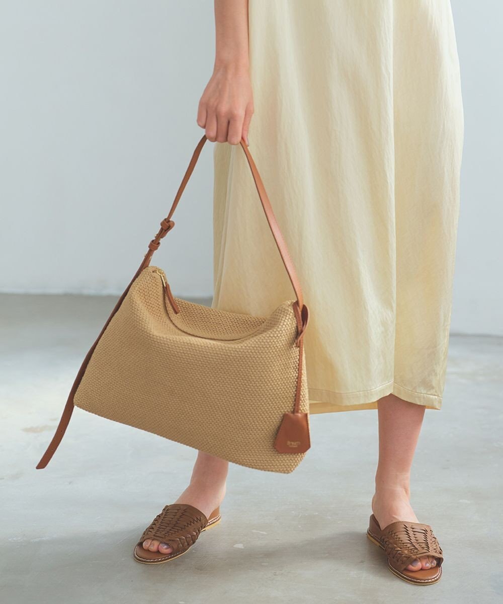 TOPKAPI 【Breath TOPKAPI】レザーコンビ 雑材風 シンプル ショルダーバッグ チャーム付き 