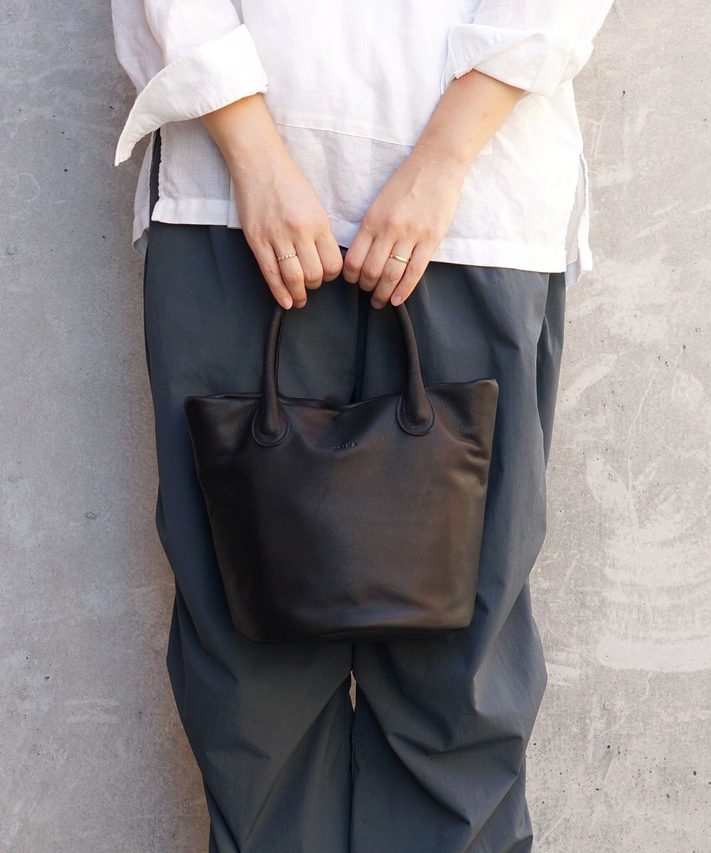 FOLNA RD ソフトレザートートバッグ 