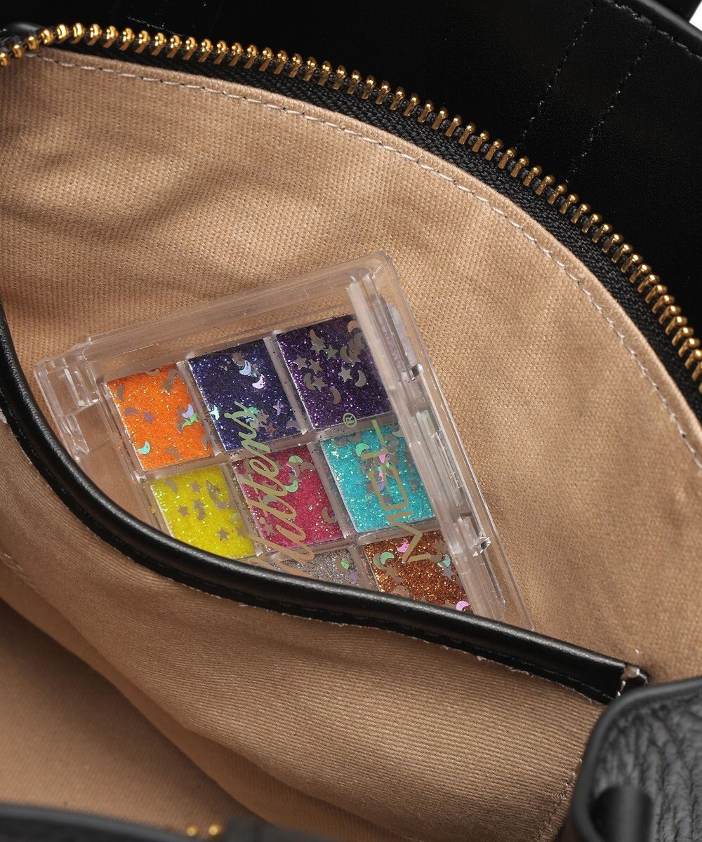 style code ［RICKERS/リッカーズ］ナチュラルレザーアオリハンドバッグ 