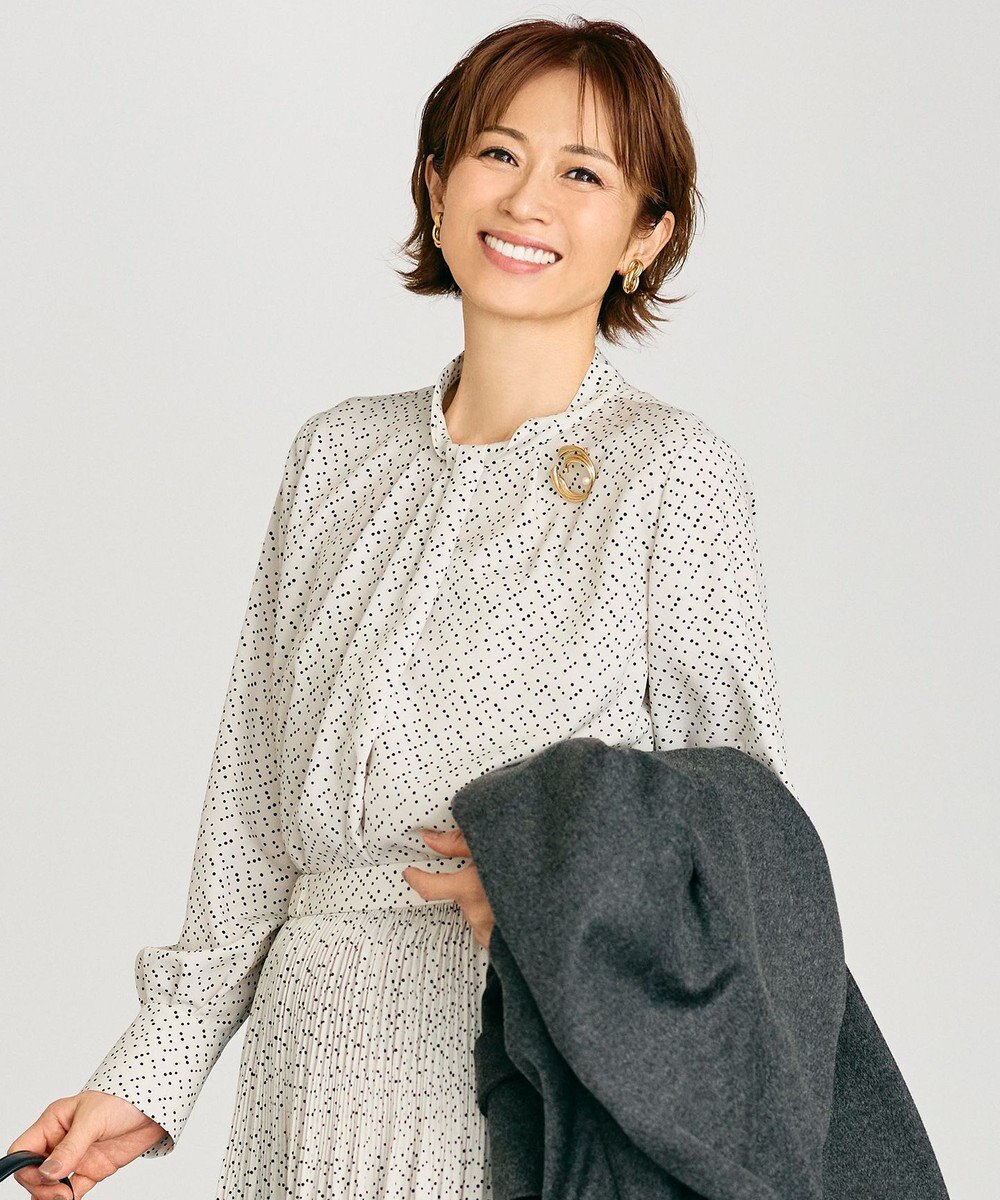 自由区 L 【17号サイズまで展開人気素材・新色追加・カタログ掲載・セットアップ対応】ライトサテン ブラウス 