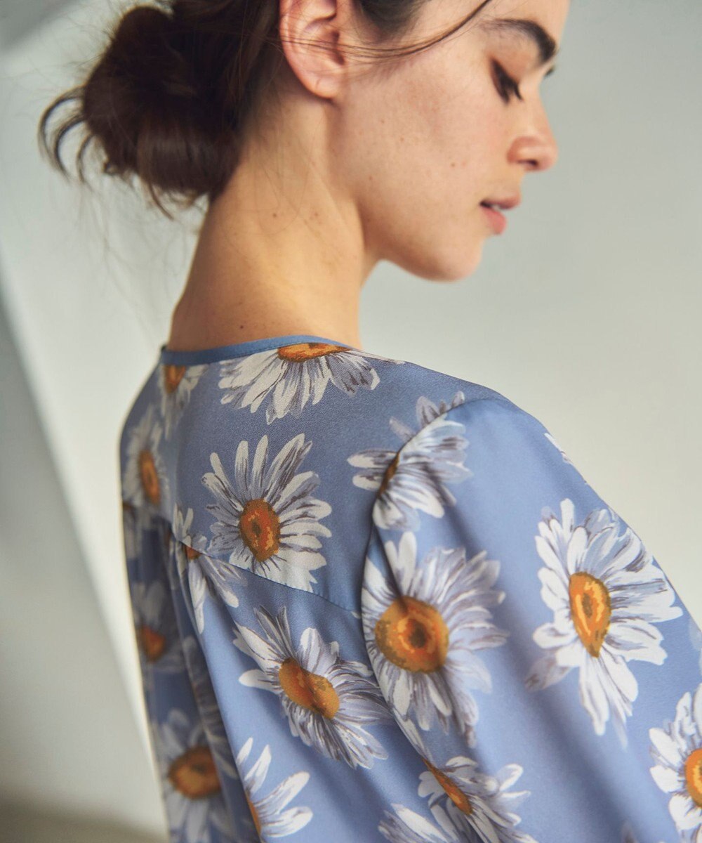 GRACE CONTINENTAL マーガレットフラワープリントブラウス 