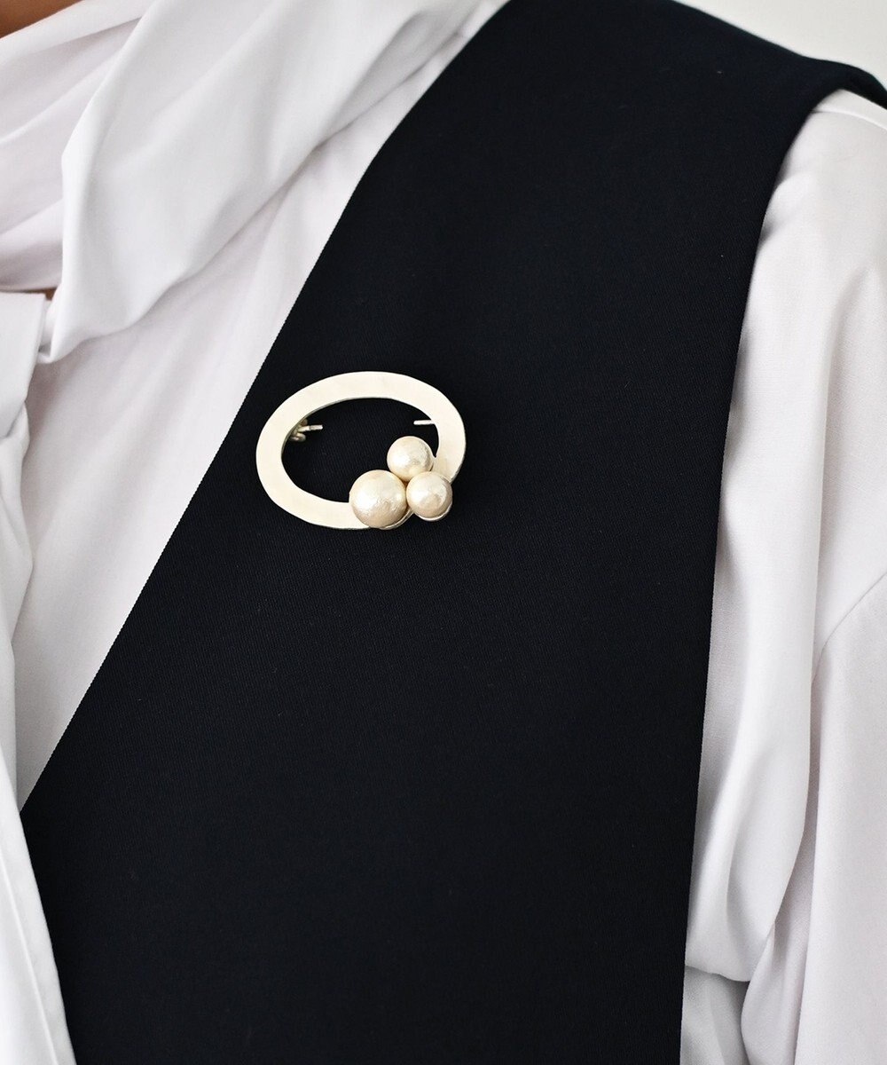 Pisceans ツチメリング&コットンパール ブローチ 