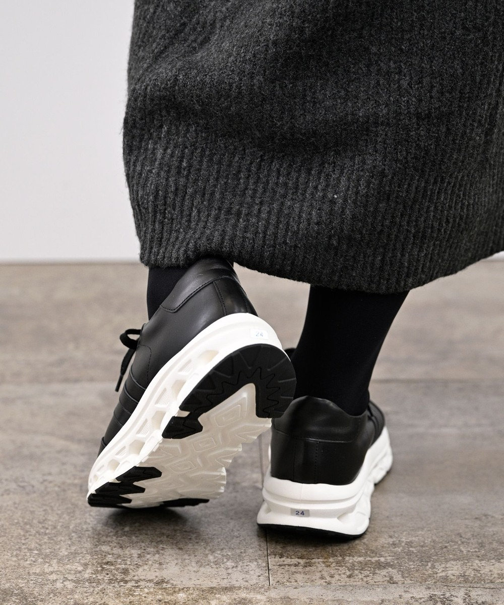 Pointer 日本製 本革 穴開きソールスニーカー 