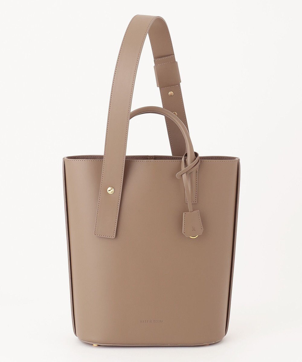 BEIGE， MARY AL TERNA / BOW 