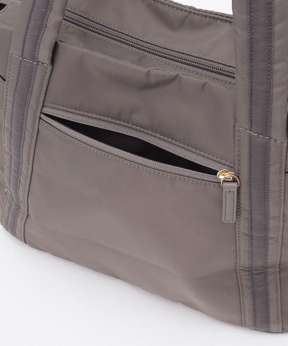 TOCCA 【WEB＆一部店舗限定】【A4サイズ対応・撥水・サスティナブル素材】SOSTA POCKETTOTE トートバッグ 