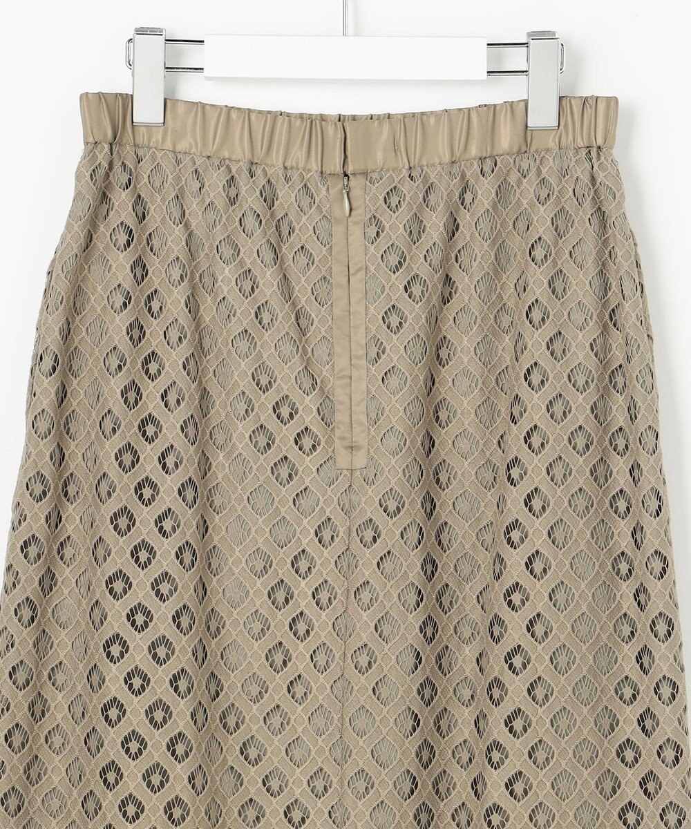 自由区 【SHIHOさん着用・こだわり素材】パネルレース スカート 