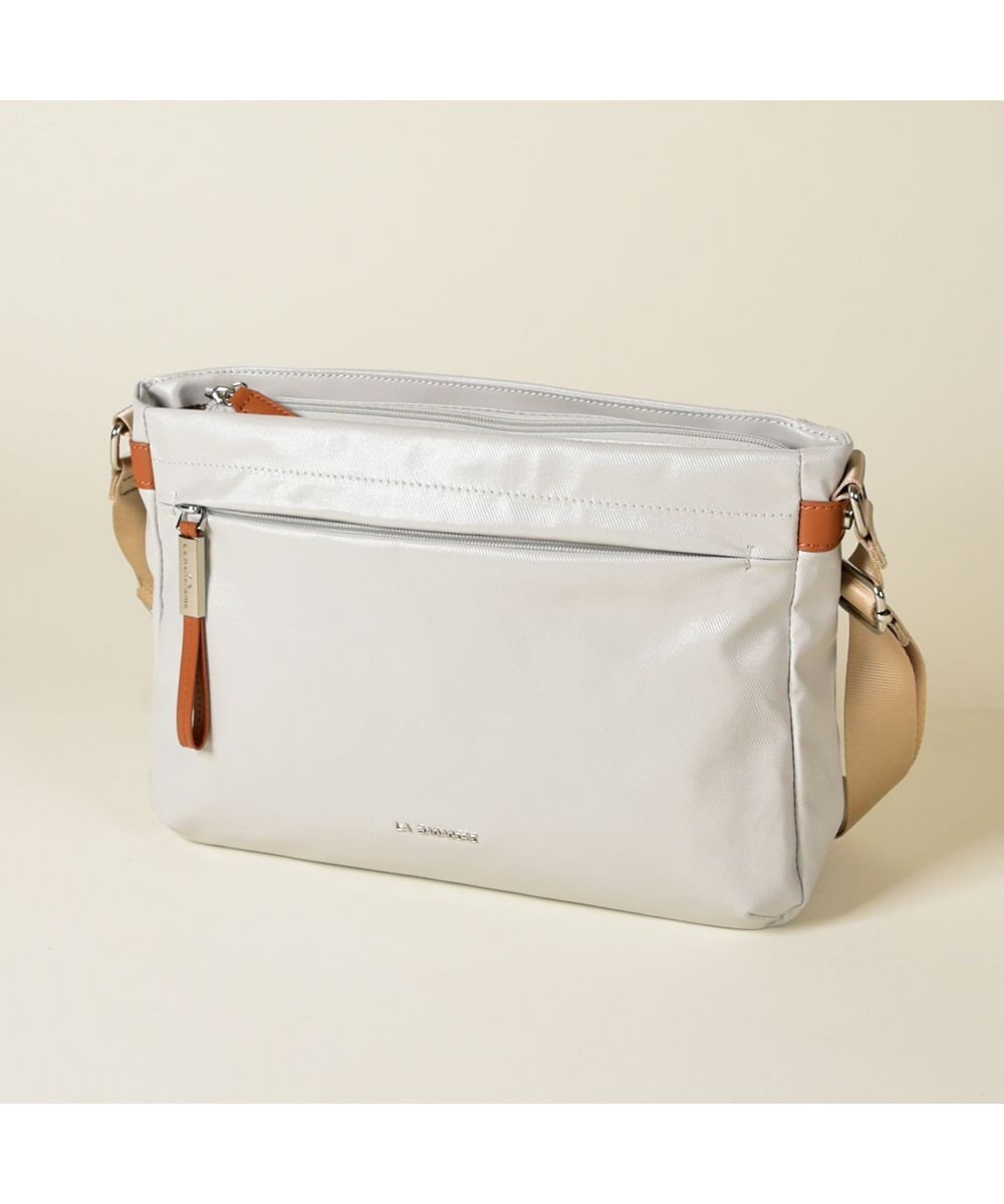 LA BAGAGERIE コーティングキャンバス ショルダーバッグ 