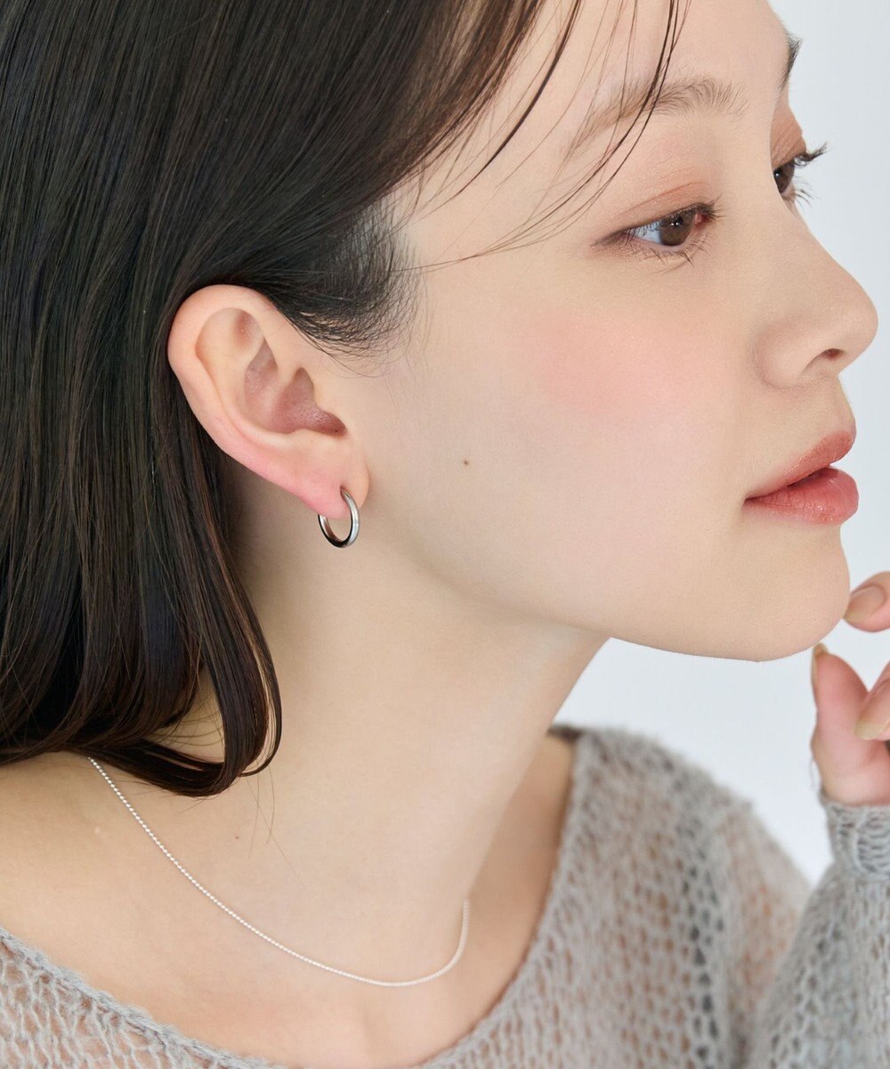 Phoebe 〈金属アレルギー対応〉バランスバロックパールフープイヤリング　シルバー/ステンレス/大ぶり/存在感◎/主役級 