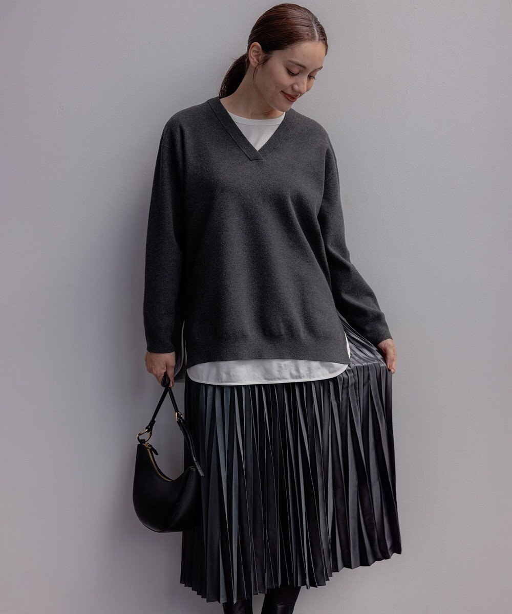 23区 L 【Lサイズ限定】ヴィスコースストレッチ Ｖネック ニット 