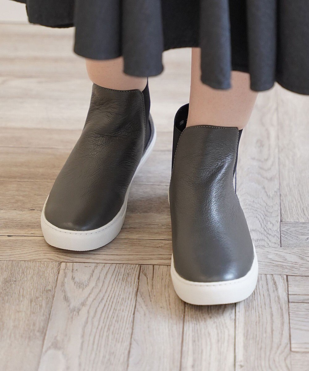 Pointer 本革サイドゴアショートブーツ 