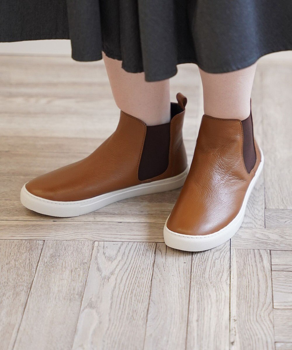 Pointer 本革サイドゴアショートブーツ 