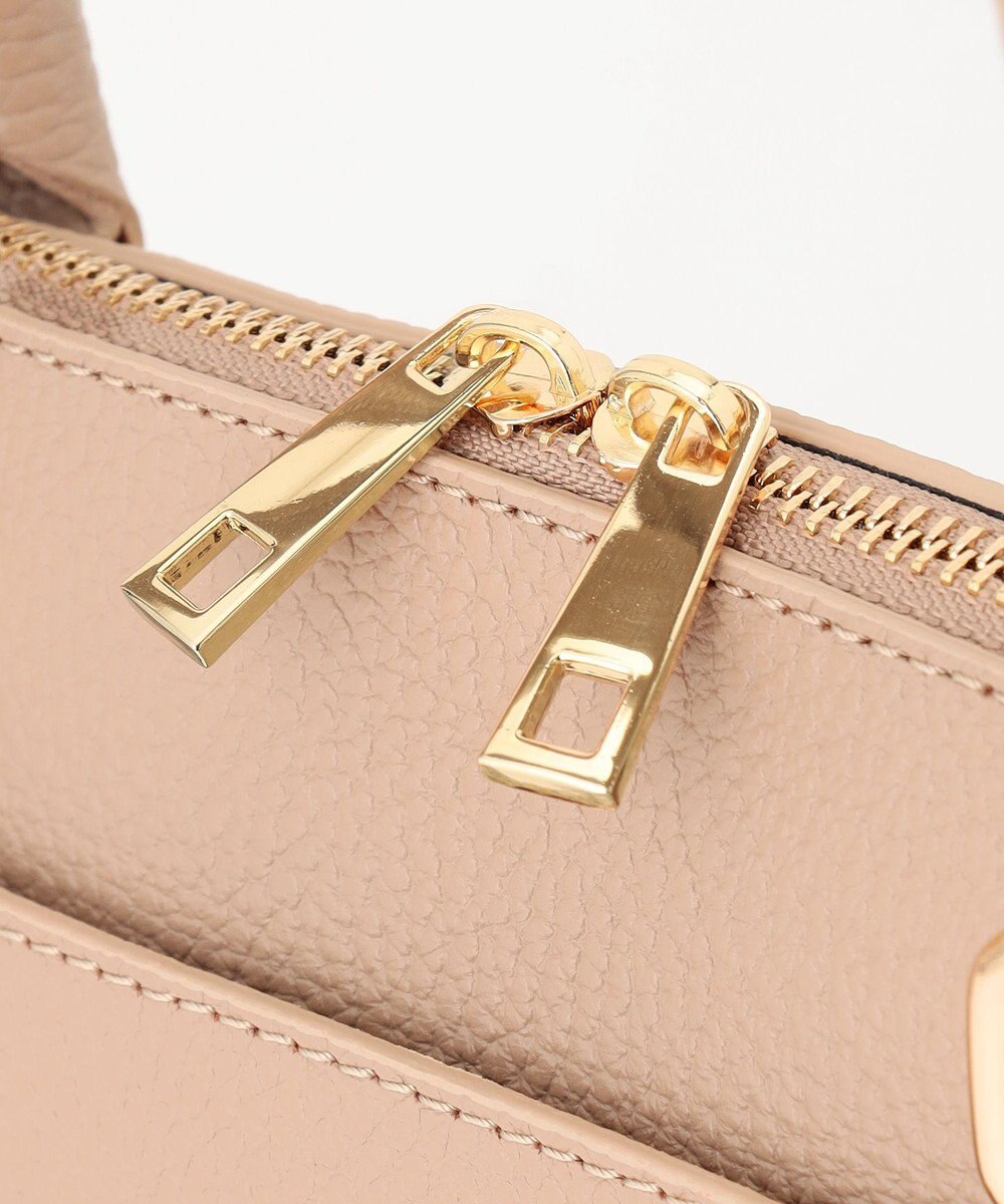 自由区 【MILOS】レザーポケット バッグ 