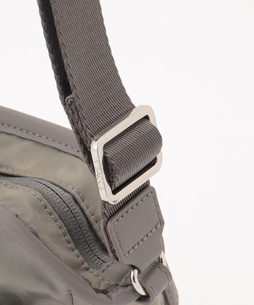 Y'SACCS Polka Dots　パイピングポケットポシェット 