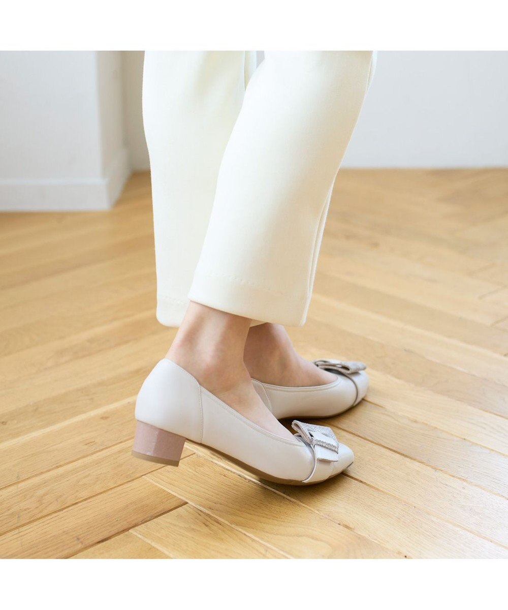 Riz raffinee <Riz raffinee>【3E】バックルモチーフパンプス 
