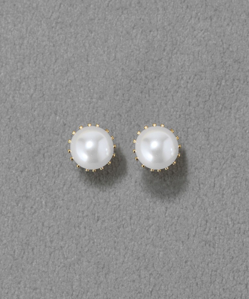 Phoebe トゥウィンクルフレームパールピアス　ゴールド/一粒 