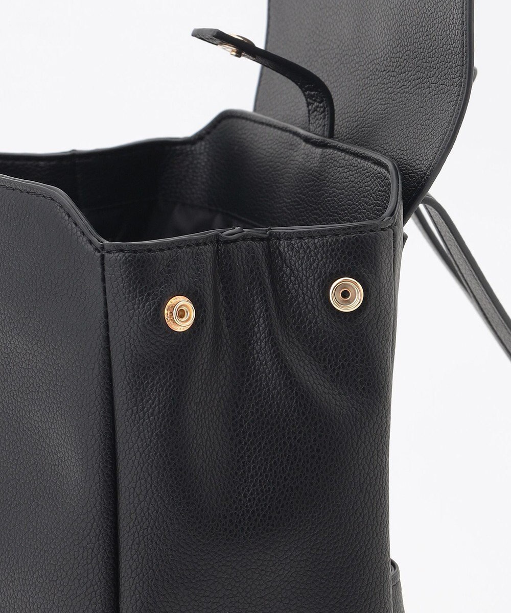 LA BAGAGERIE フロント金具デイリーリュック 