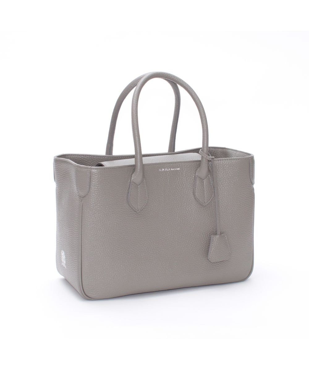 牛革a4 かぶせ付きお受験トートバッグ 箔押しタイプ A D M J ファッション通販 公式通販 オンワード クローゼット 牛革a4 かぶせ付きお受験トートバッグ 箔押しタイプ A D M J ファッション通販 公式通販 オンワード クローゼット