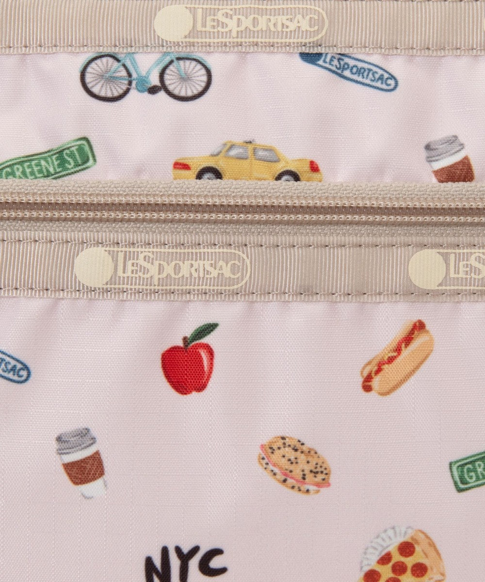 LeSportsac COSMETIC CLUTCH/NYCアイコンズピンク 