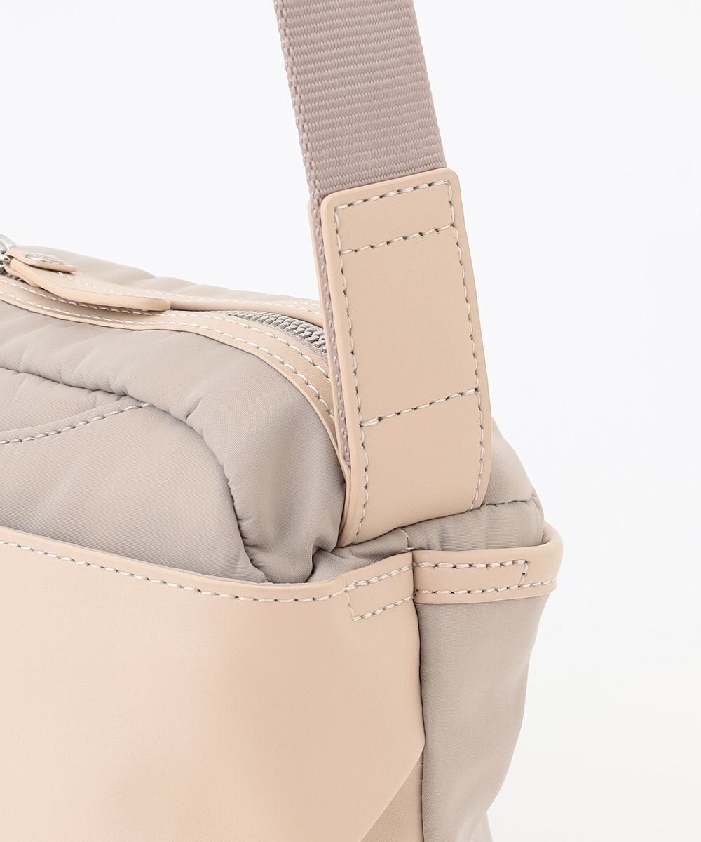 Y'SACCS シルキーリュクスショルダーバッグ 