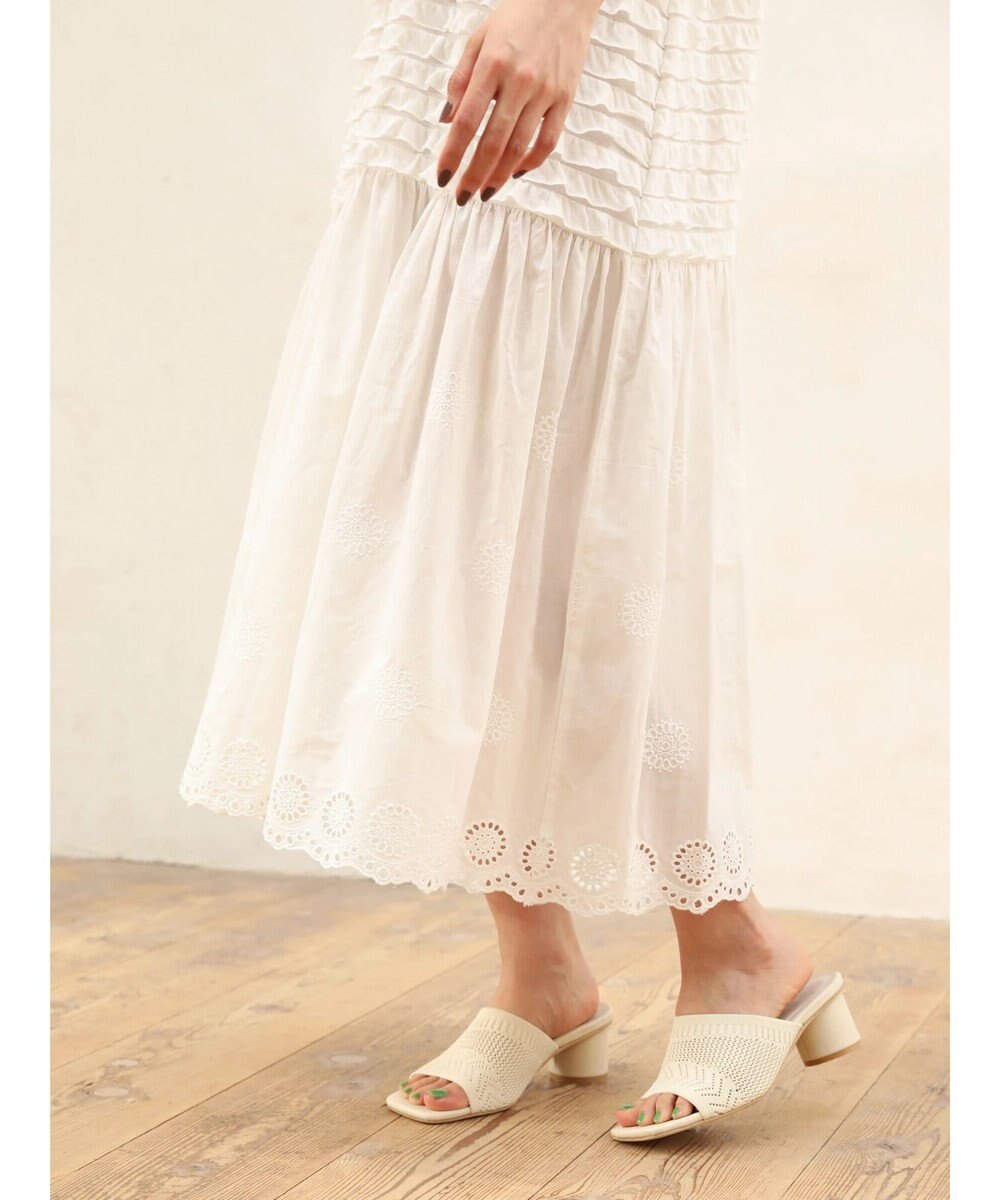 Green Parks ■ＥＳＣＡＲ　ウェーブカット×ローン刺繍ワンピース 