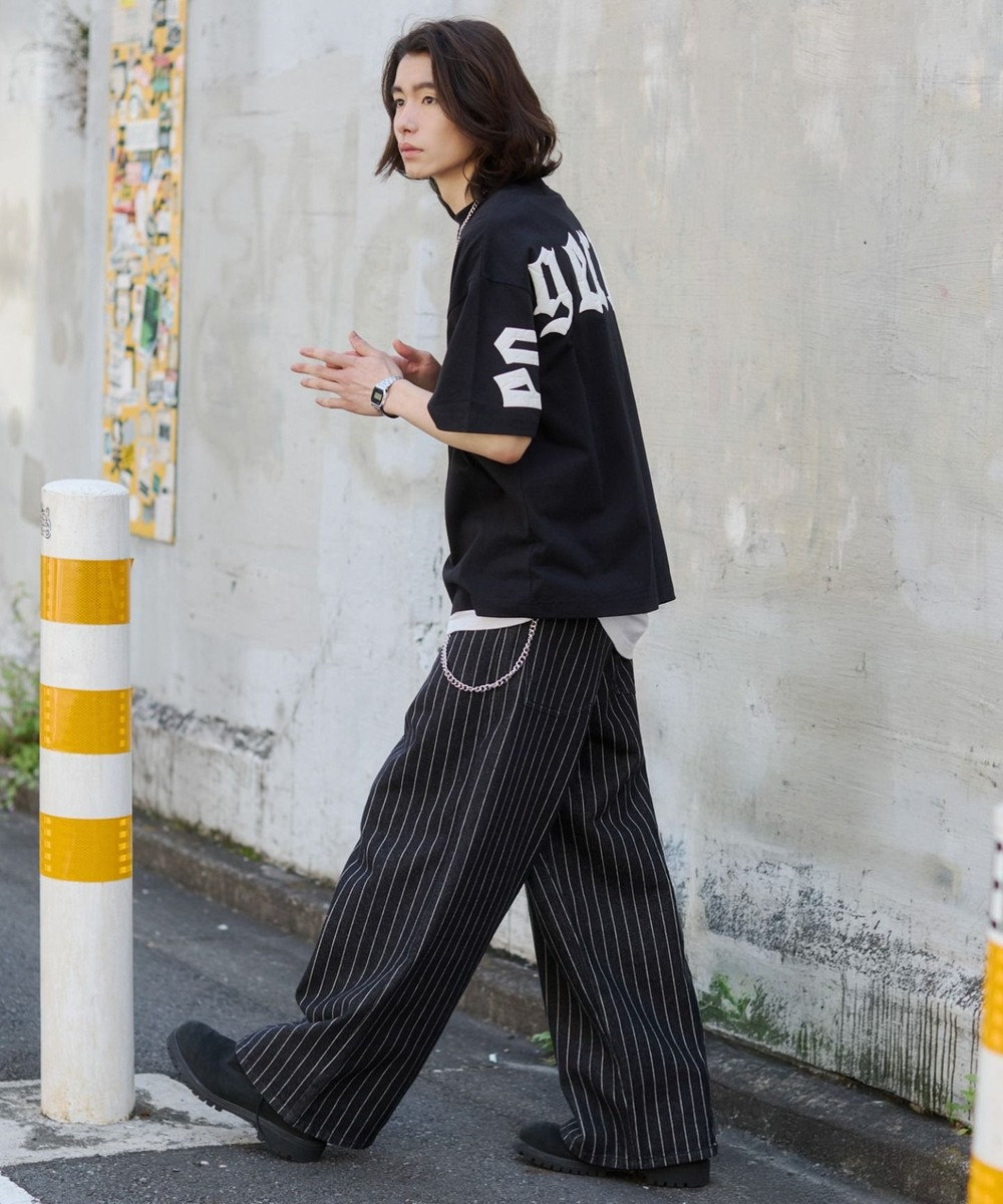 WEGO 【ユニセックス着用ITEM/MLサイズ展開】アクセ付きストレートライングラフィックT（SS） 
