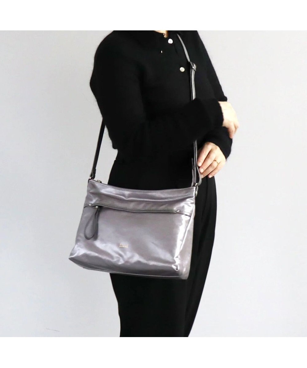 PELLE BORSA シンプルショルダーバッグ Alive アライブ 4449 